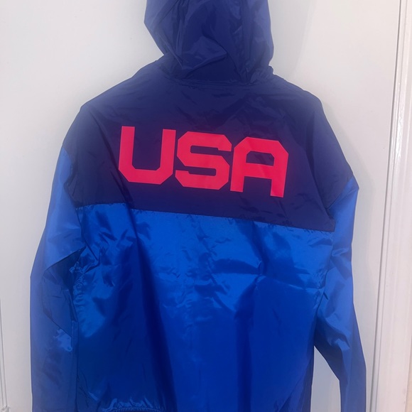 COPY - Nike Jacket - Picture 4 of 6